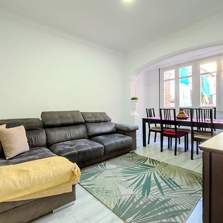 Bed&Bcn Mas Apartments لوسبيتاليت دي يوبريغات المظهر الخارجي الصورة