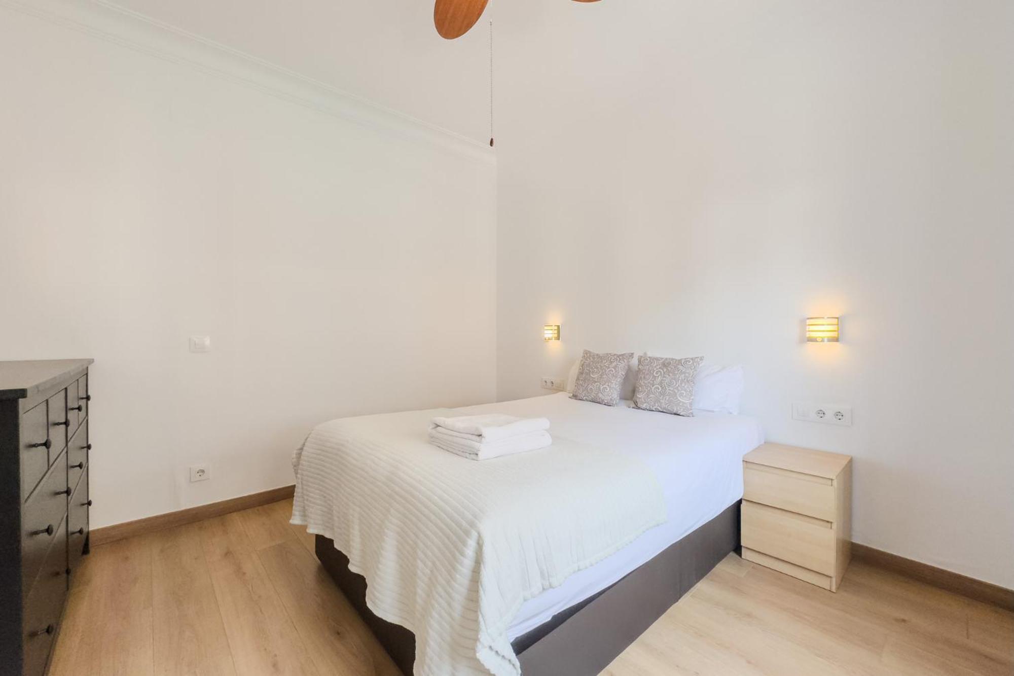 Bed&Bcn Mas Apartments لوسبيتاليت دي يوبريغات المظهر الخارجي الصورة