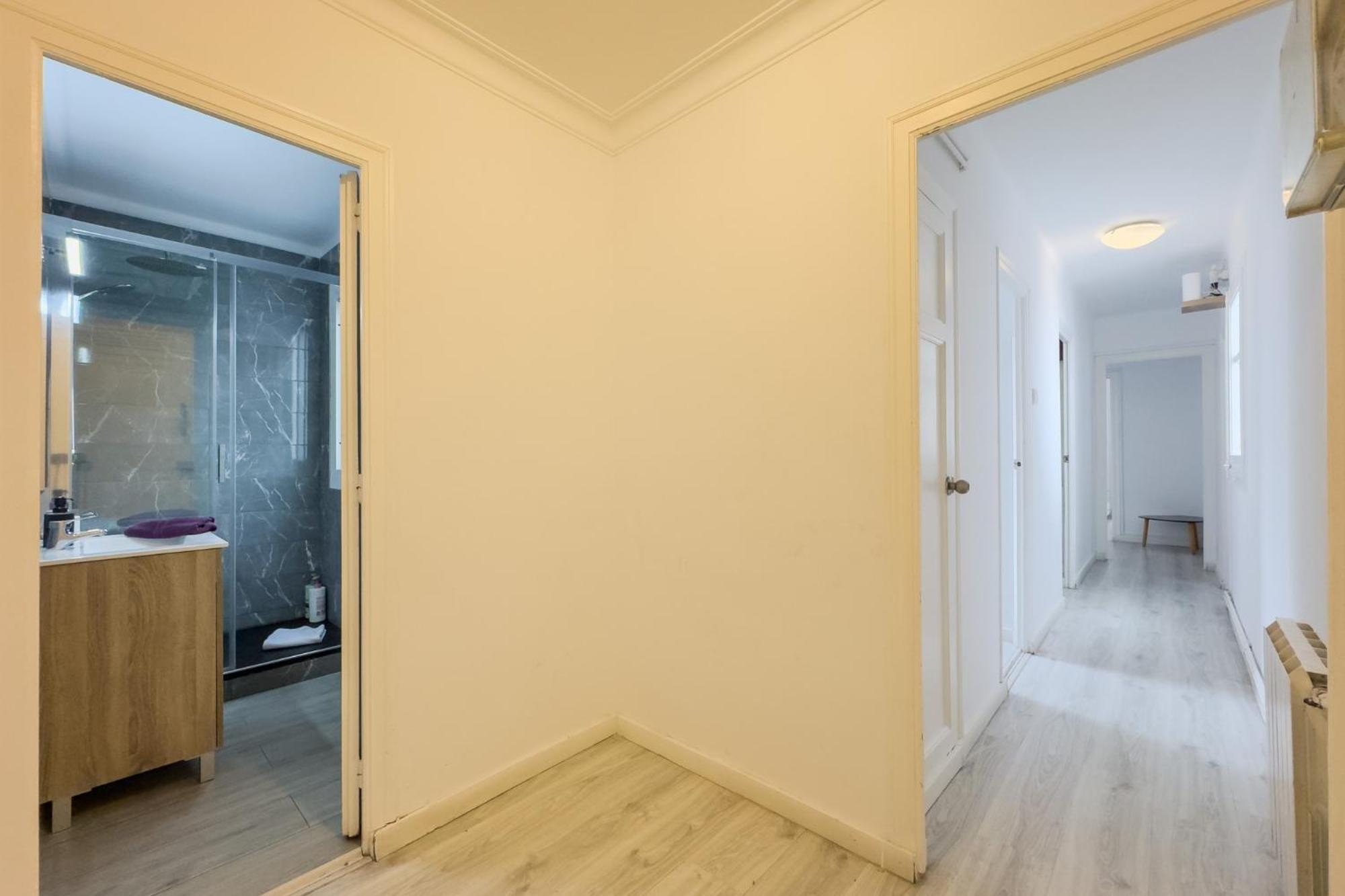 Bed&Bcn Mas Apartments لوسبيتاليت دي يوبريغات الغرفة الصورة